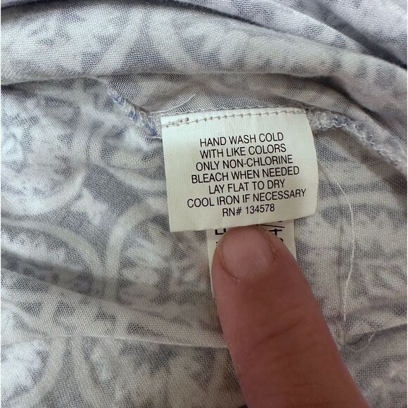 Vineyard Vines Dress - Picture 7 of 11